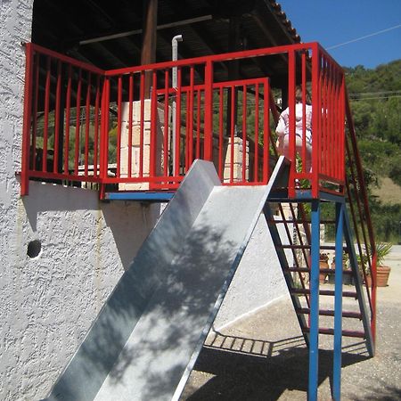 Petradaki Apartments Μόλα Καλύβα Εξωτερικό φωτογραφία