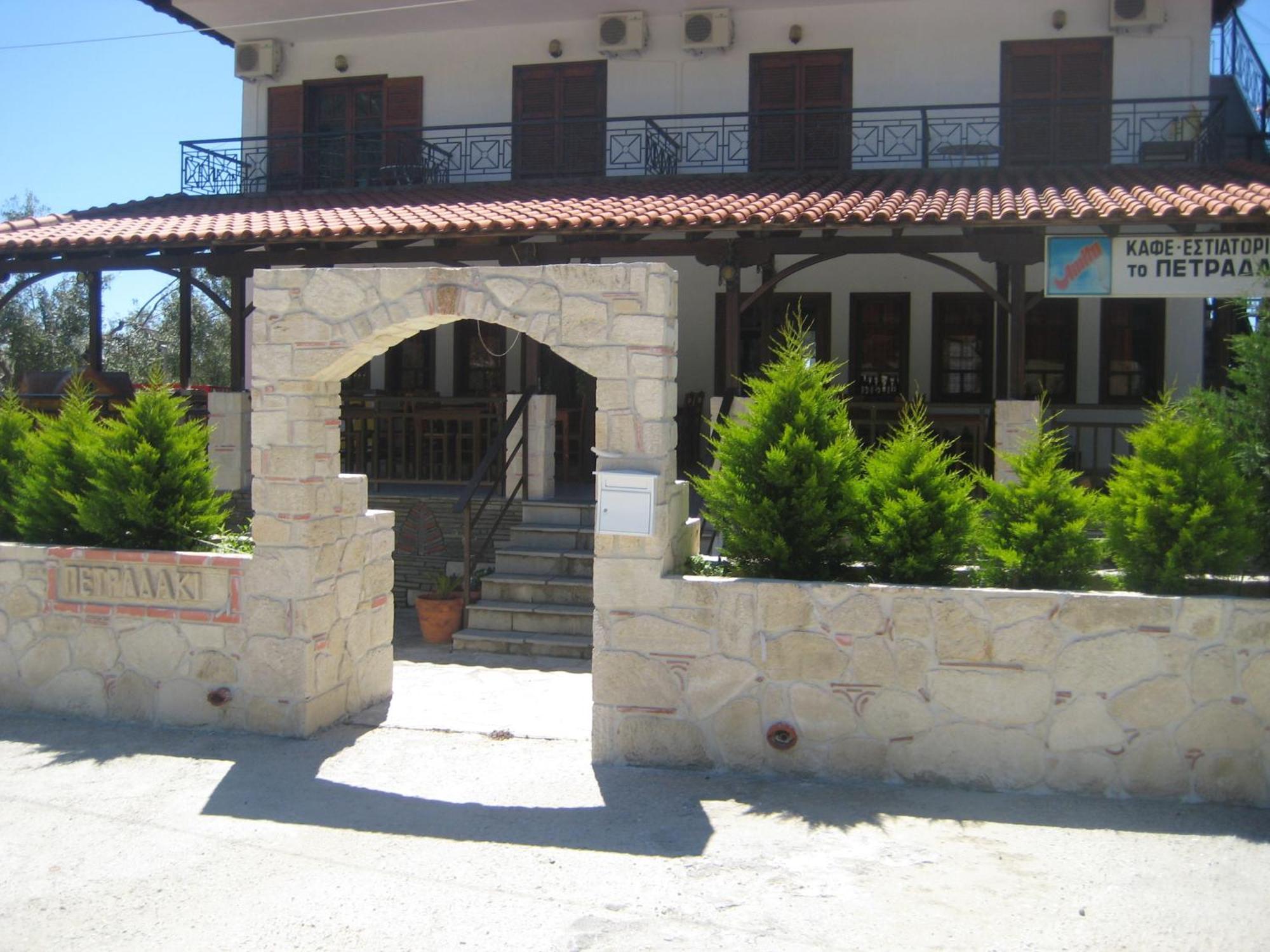 Petradaki Apartments Μόλα Καλύβα Εξωτερικό φωτογραφία