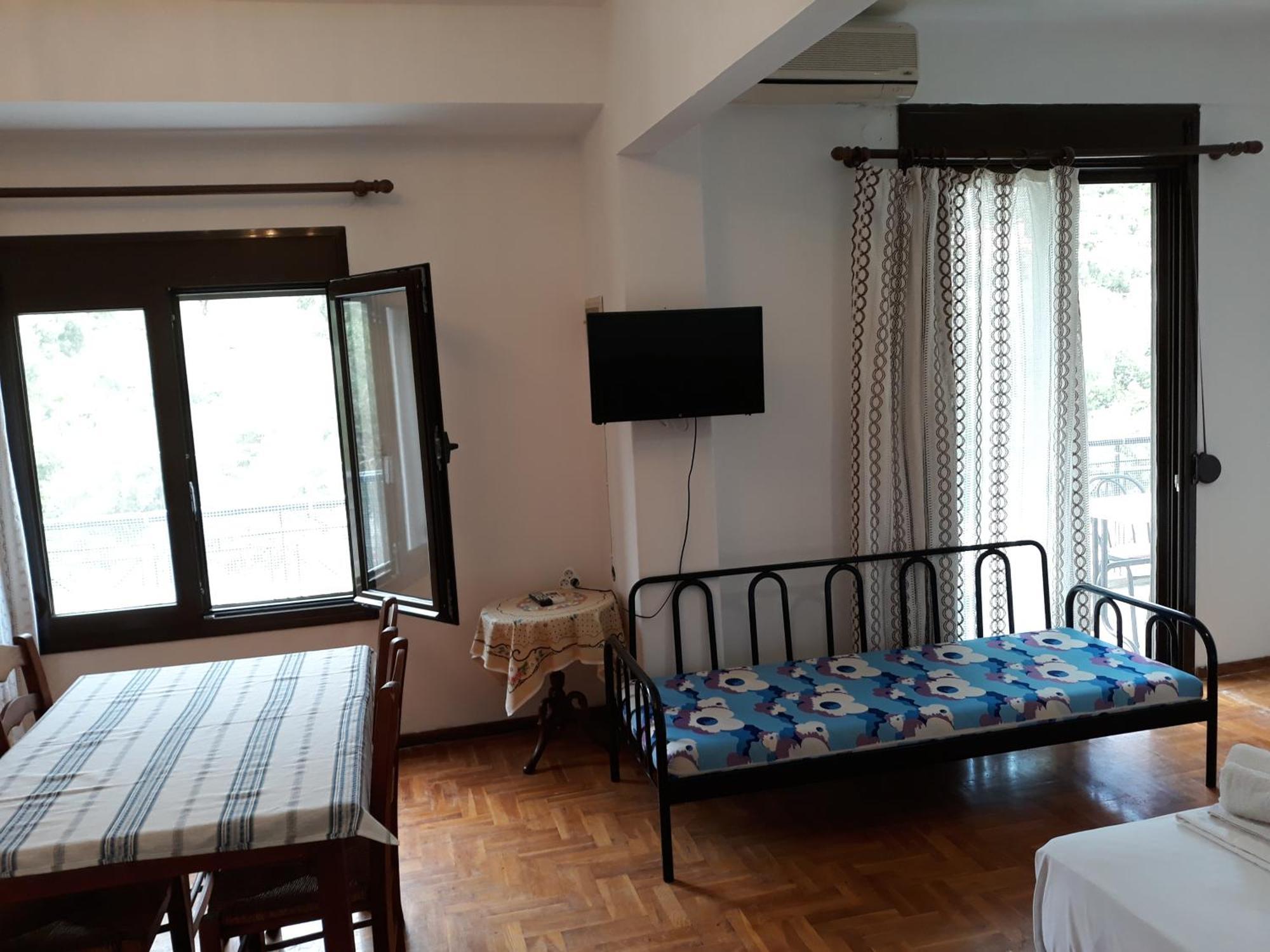 Petradaki Apartments Μόλα Καλύβα Δωμάτιο φωτογραφία