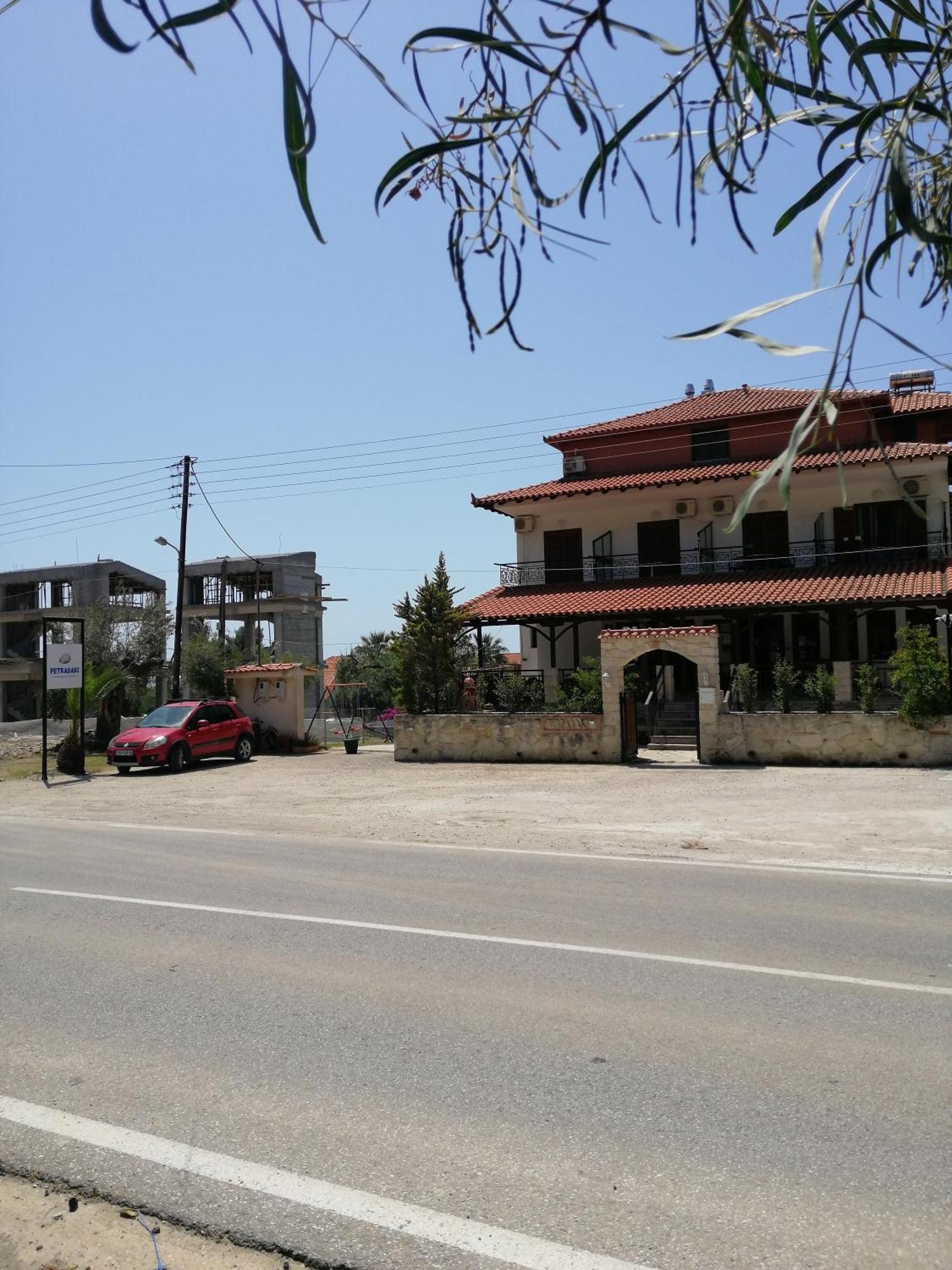 Petradaki Apartments Μόλα Καλύβα Εξωτερικό φωτογραφία