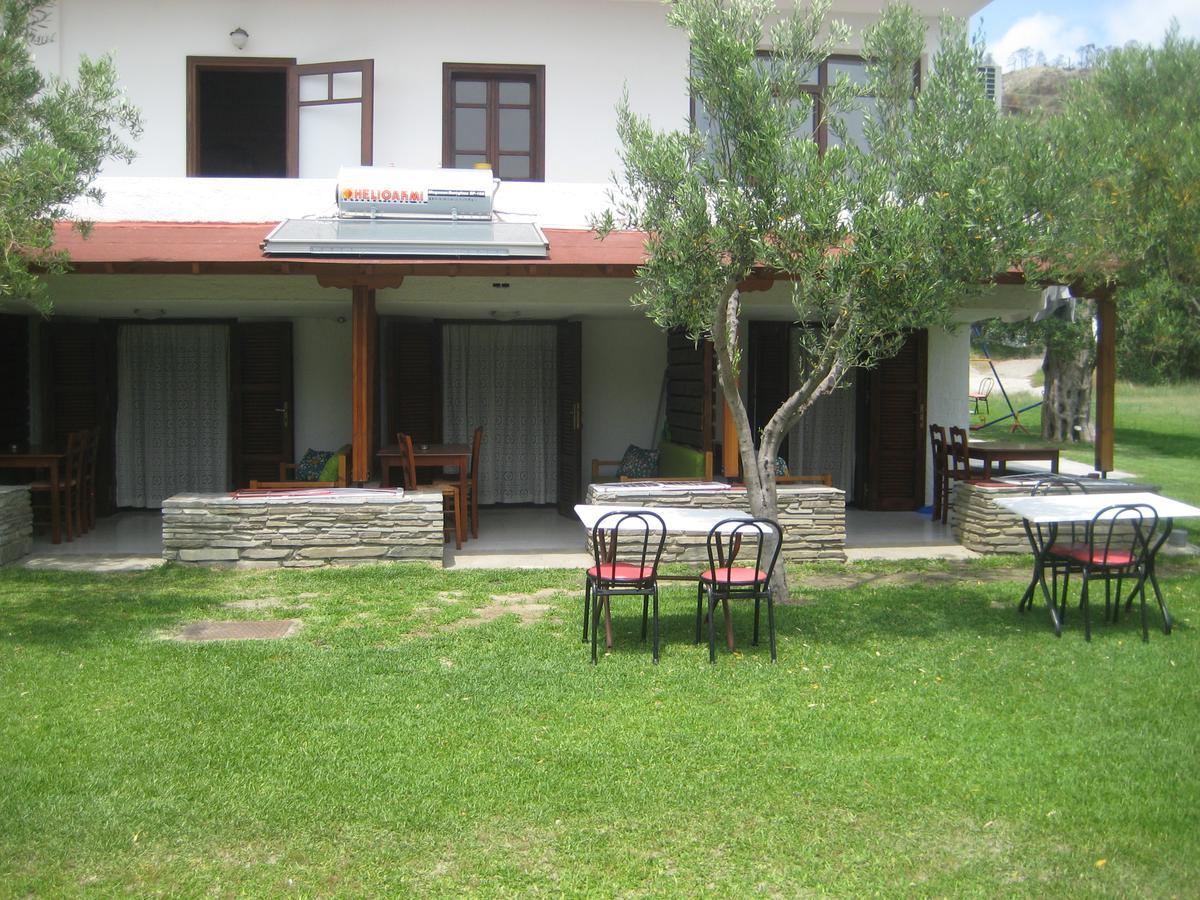 Petradaki Apartments Μόλα Καλύβα Εξωτερικό φωτογραφία