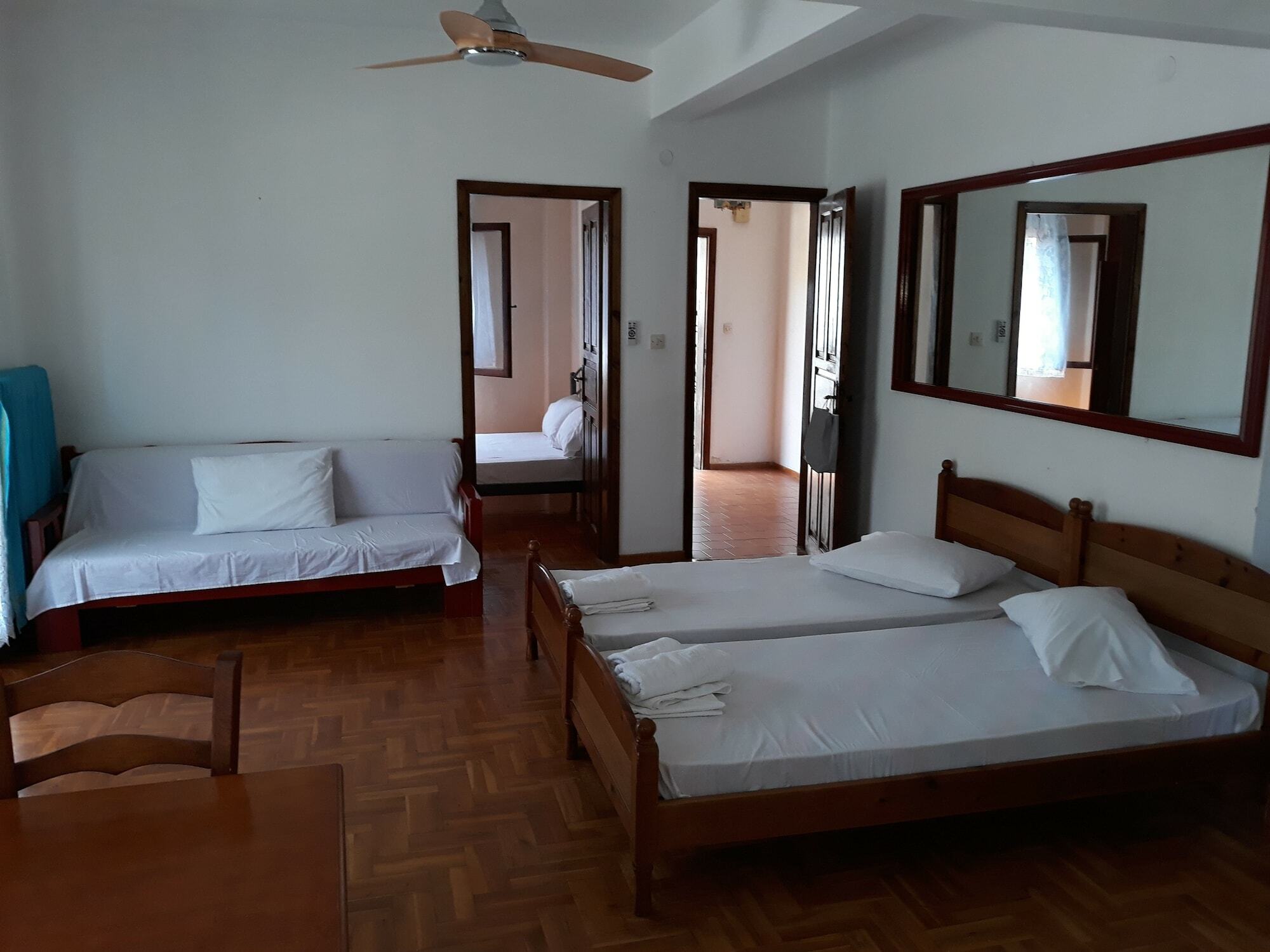 Petradaki Apartments Μόλα Καλύβα Εξωτερικό φωτογραφία